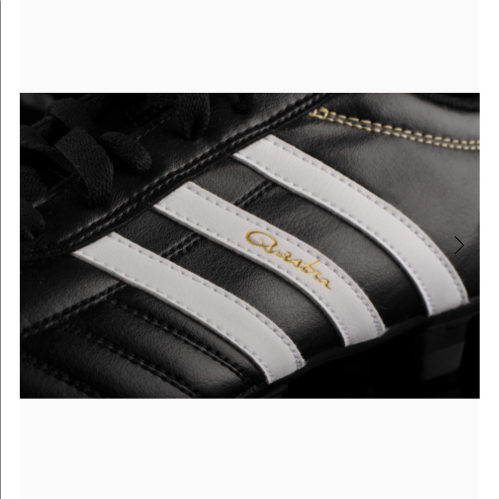 Questra Adidas indoor football shoes size 10.5